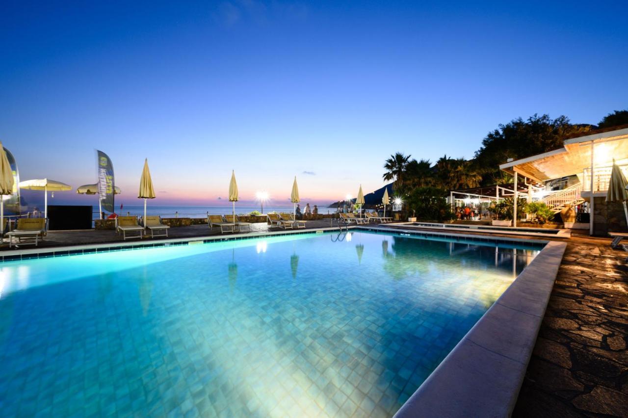 Villaggio Stella Del Sud & Resort Pisciotta Exteriér fotografie